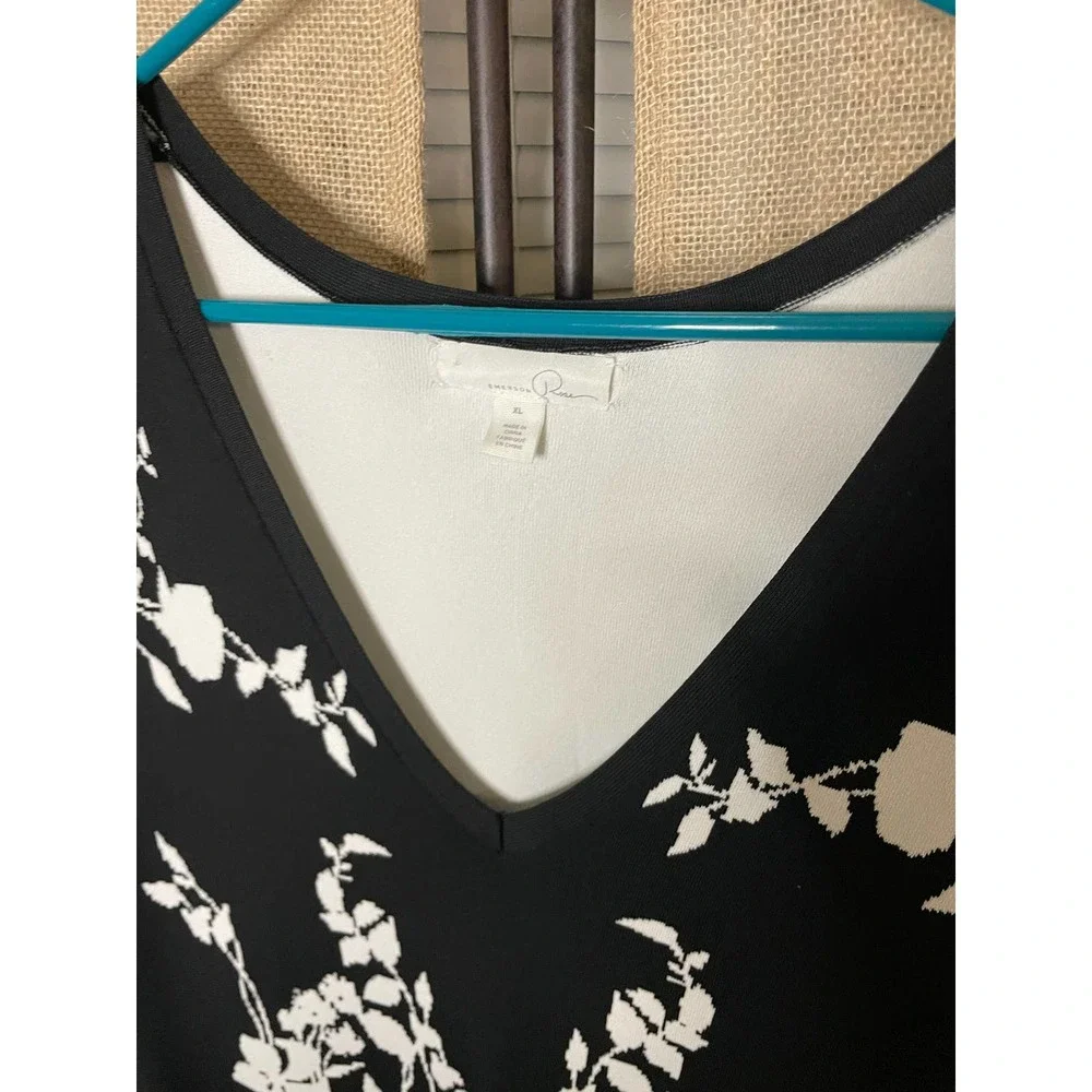 Emerson Rose Black White Floral V Neck Dress -XL - Picture 4 of 6